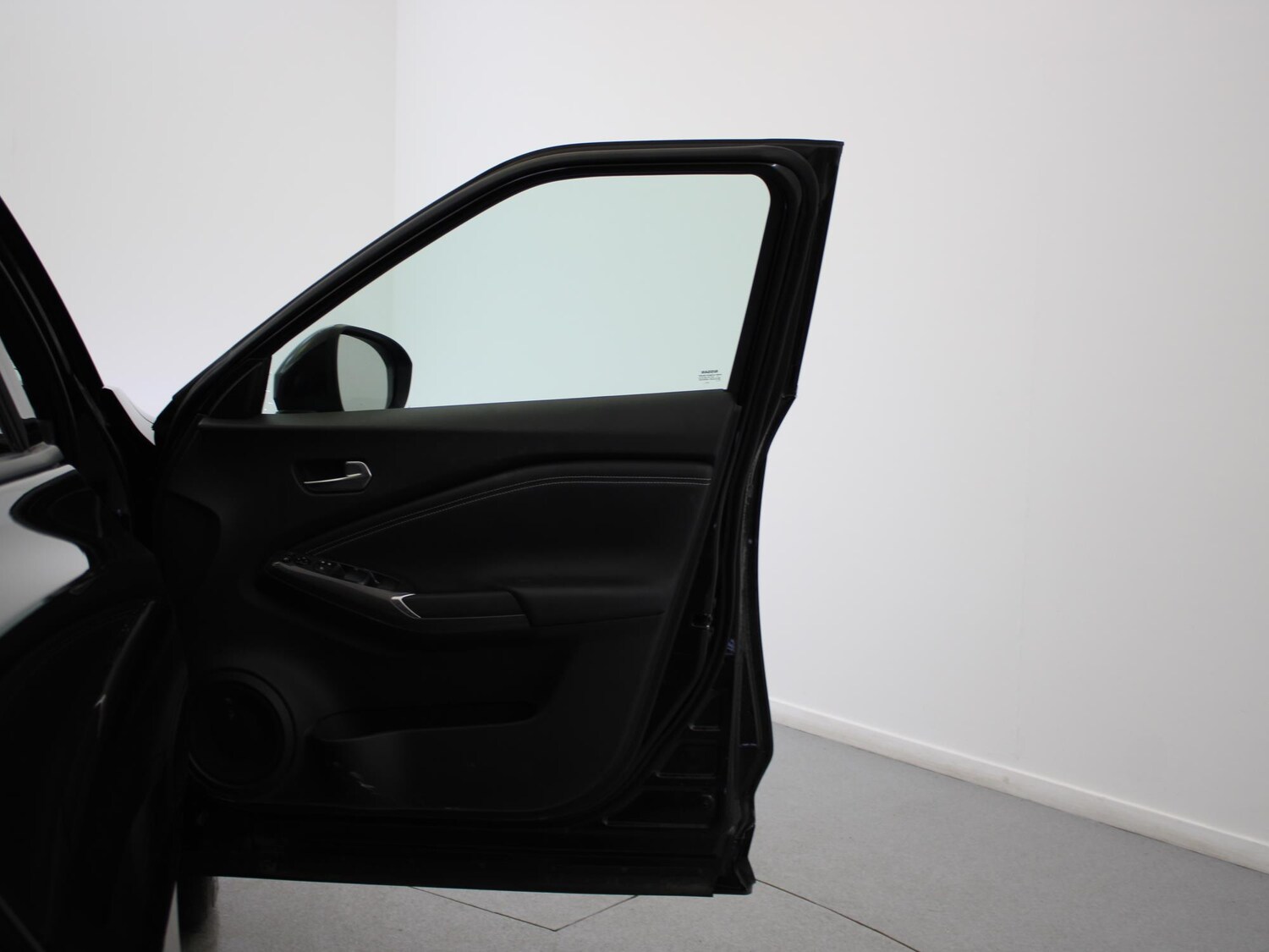 Used Nissan Juke 2023 for sale - 76311114: Photo 28