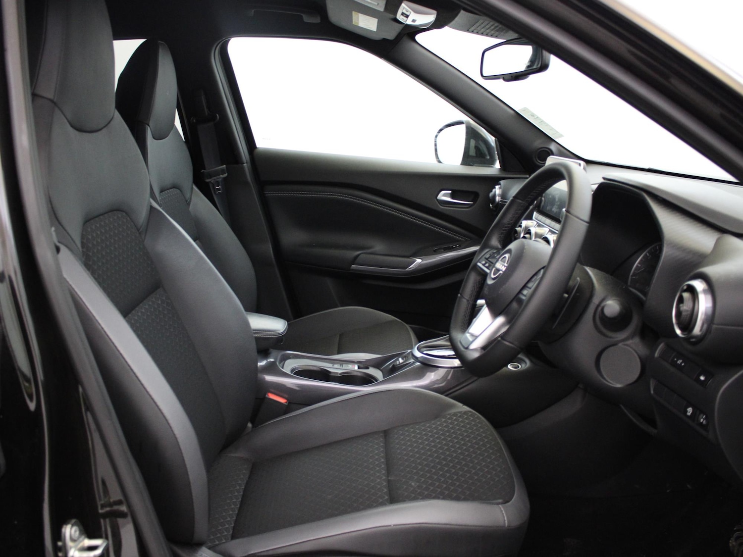 Used Nissan Juke 2023 for sale - 76311114: Photo 9