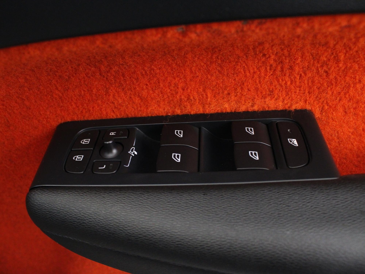 Used Volvo XC40 2019 for sale - 77979673: Photo 26