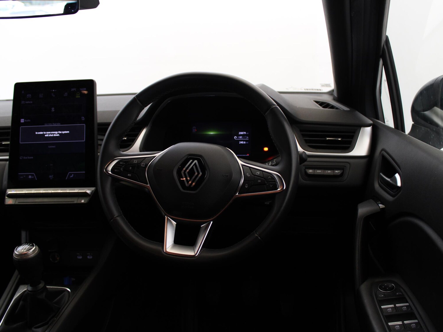 Used Renault Captur 2024 for sale - 76077316: Photo 12