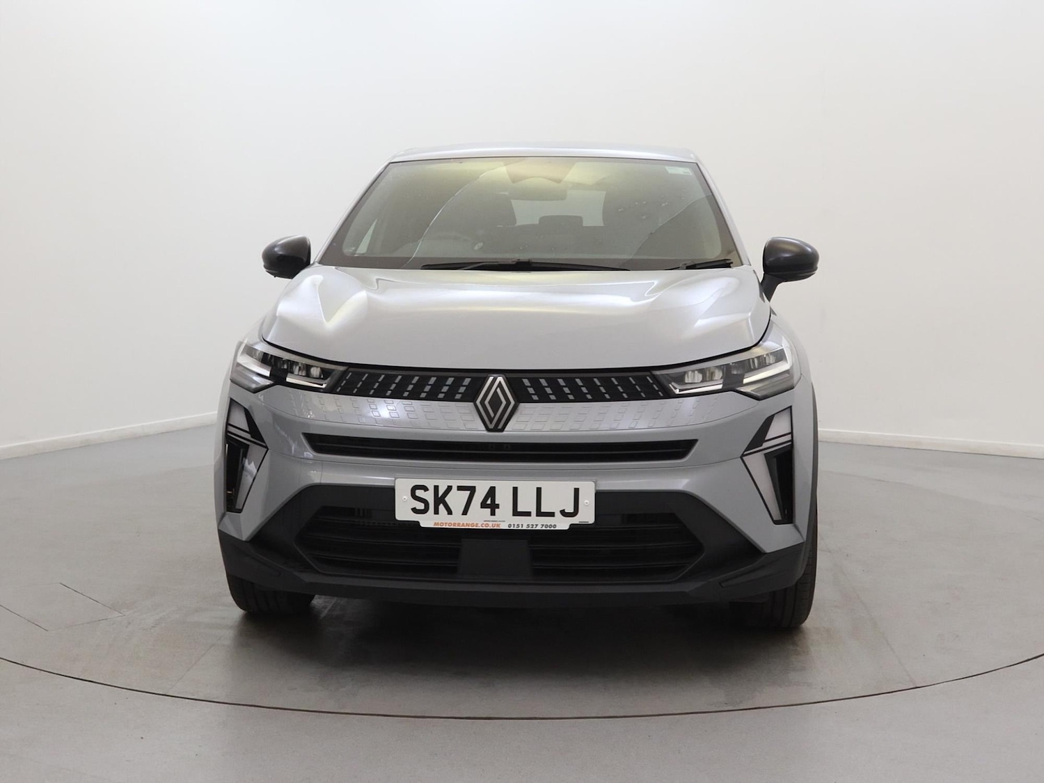 Used Renault Captur 2024 for sale - 76077316: Photo 2