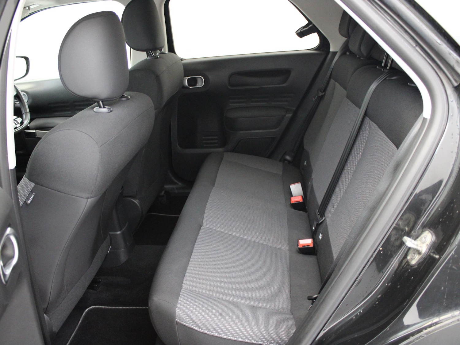 Used Citroen C4 Cactus 2017 for sale - 76789573: Photo 12