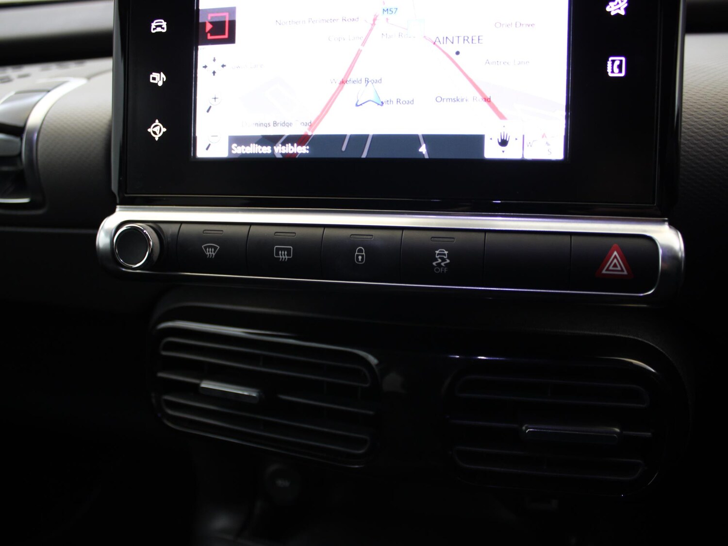 Used Citroen C4 Cactus 2017 for sale - 76789573: Photo 25