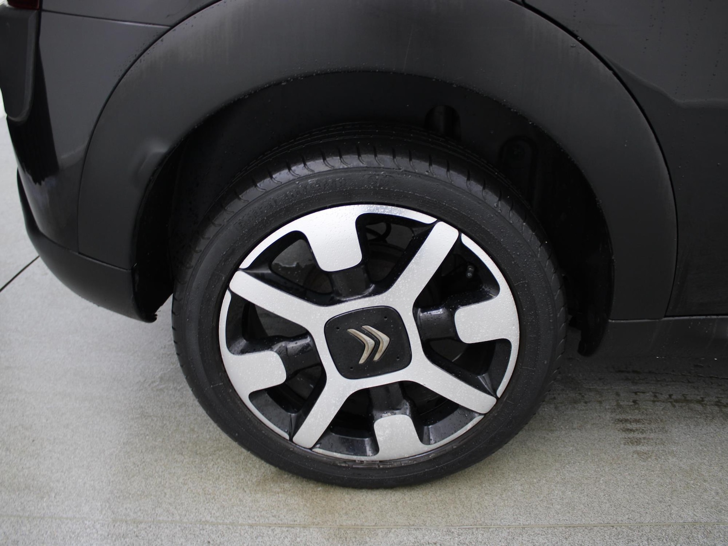 Used Citroen C4 Cactus 2017 for sale - 76789573: Photo 40