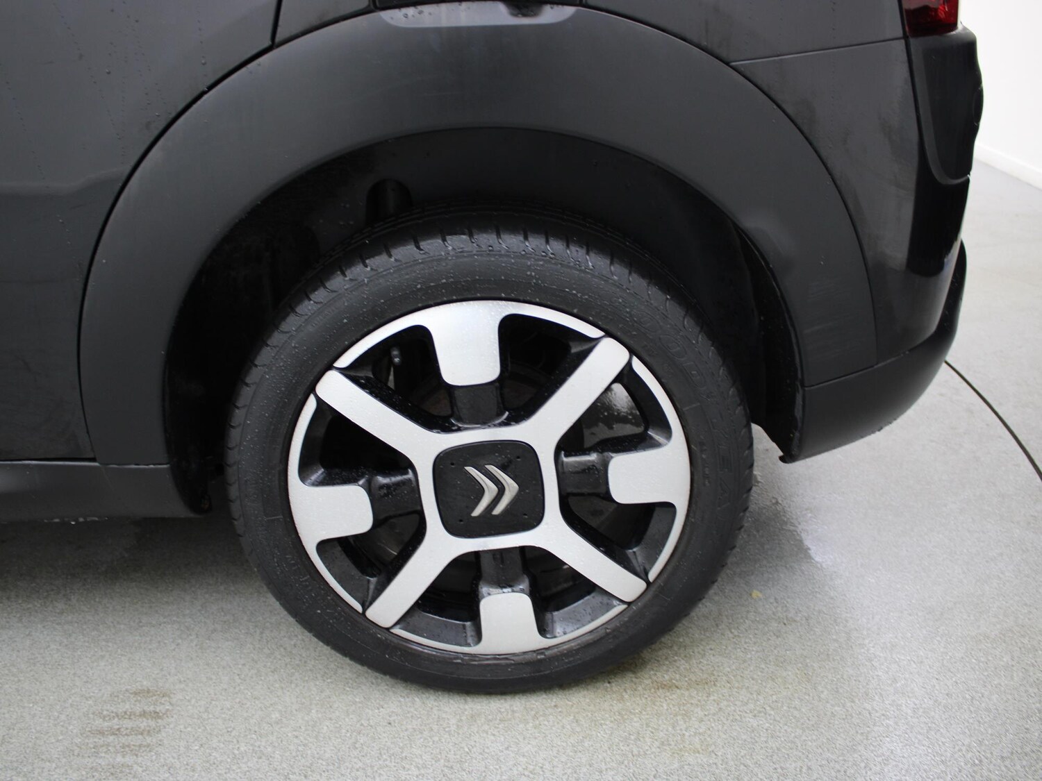 Used Citroen C4 Cactus 2017 for sale - 76789573: Photo 41