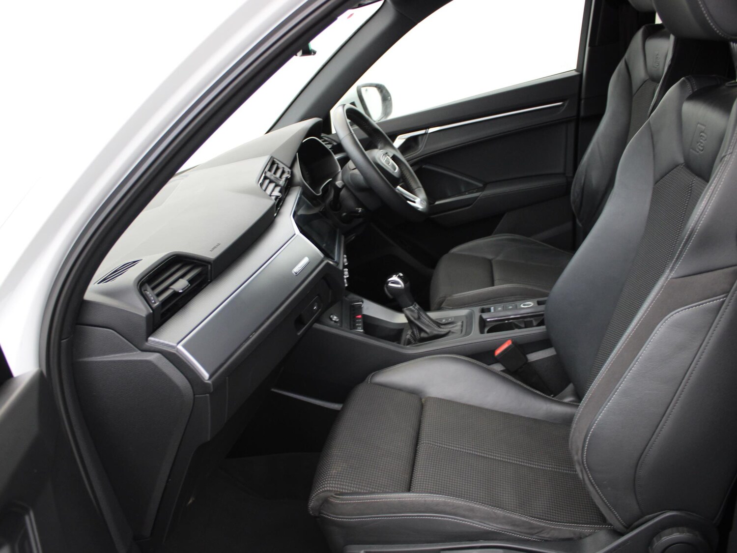 Used Audi Q3 2019 for sale - 77635144: Photo 10