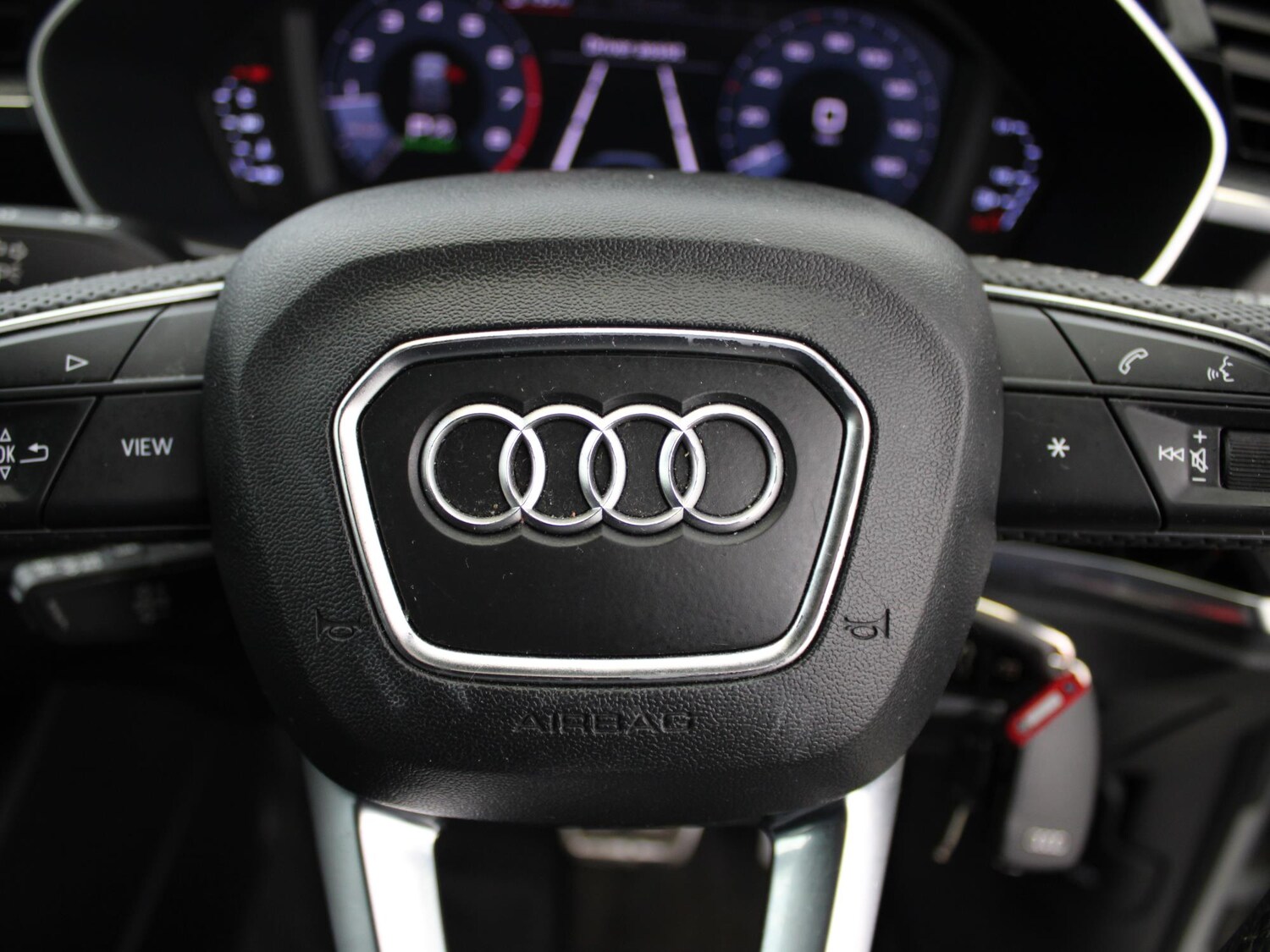 Used Audi Q3 2019 for sale - 77635144: Photo 32