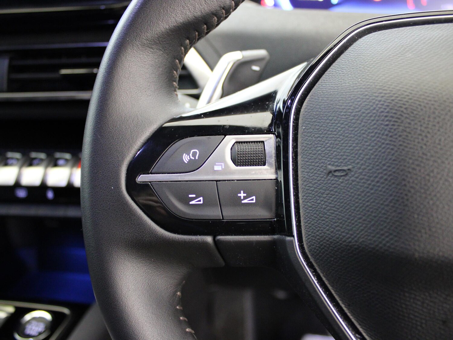 Used Peugeot 3008 2024 for sale - 76274715: Photo 29