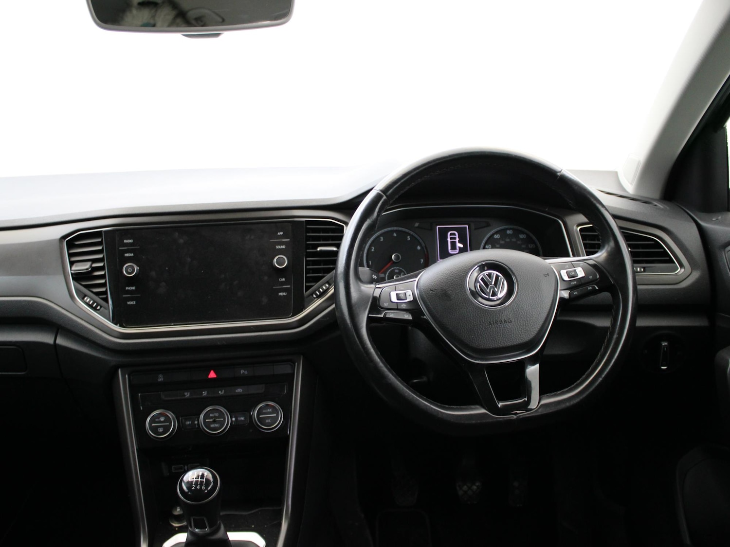 Used Volkswagen T-Roc 2020 for sale - 77398054: Photo 10