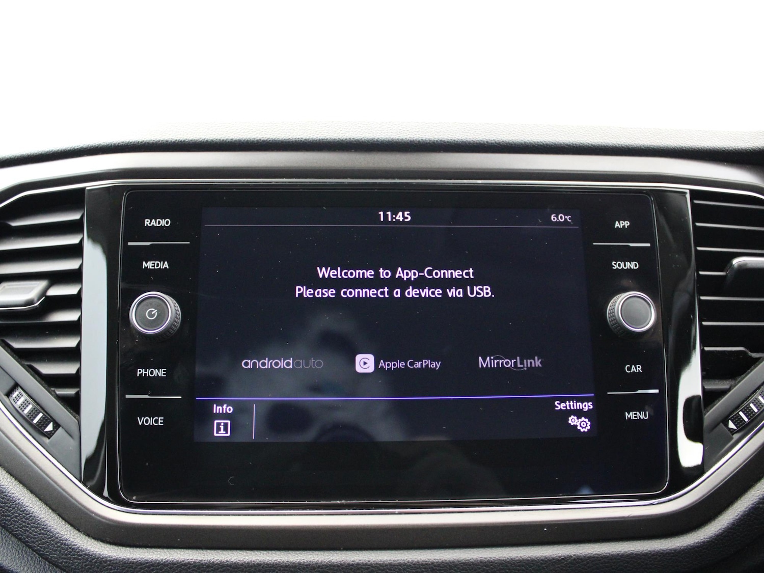 Used Volkswagen T-Roc 2020 for sale - 77398054: Photo 15