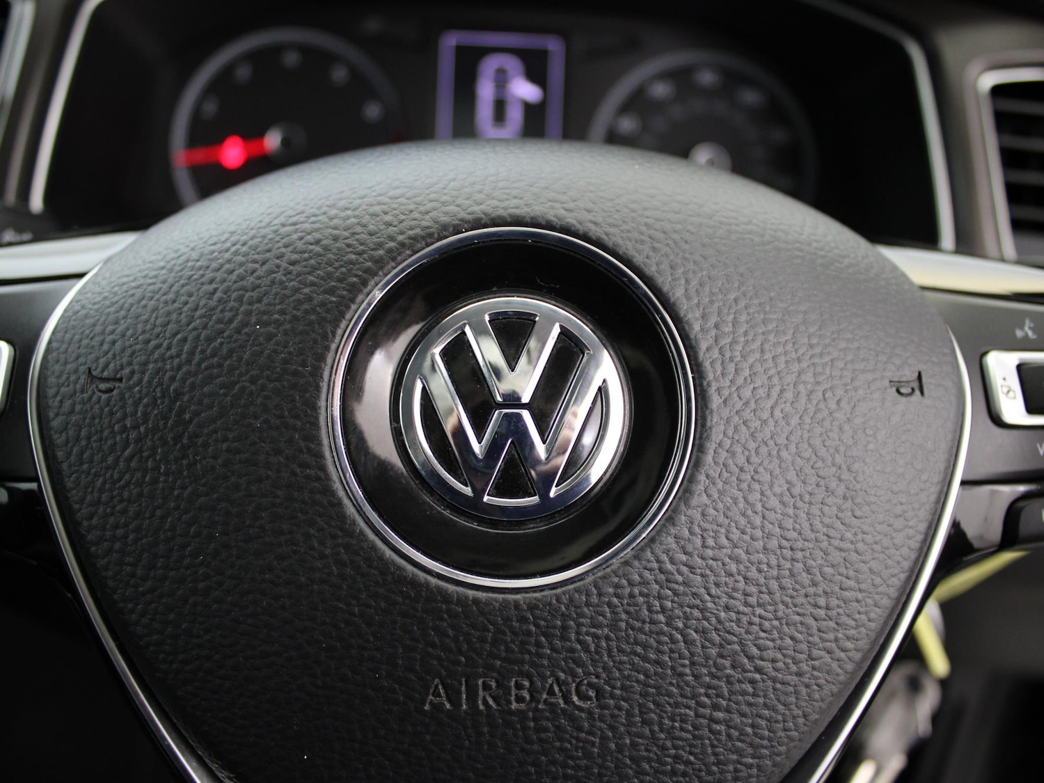 Used Volkswagen T-Roc 2020 for sale - 77398054: Photo 23