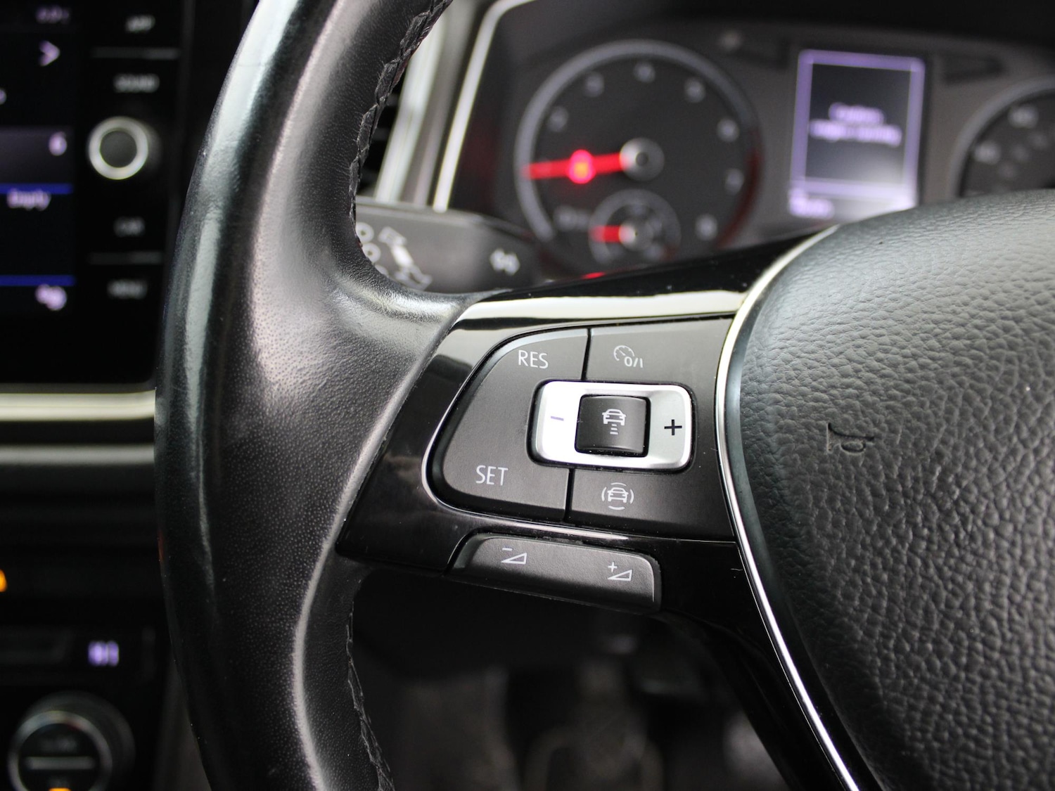 Used Volkswagen T-Roc 2020 for sale - 77398054: Photo 24