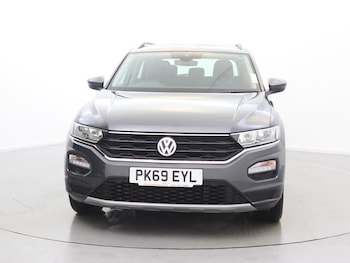 Used Volkswagen T-Roc 2020 for sale - 77398054: Photo