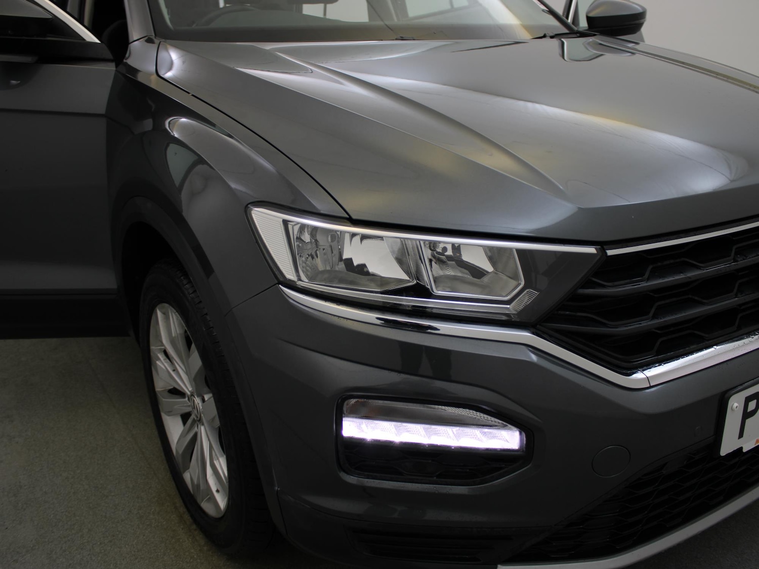 Used Volkswagen T-Roc 2020 for sale - 77398054: Photo 30