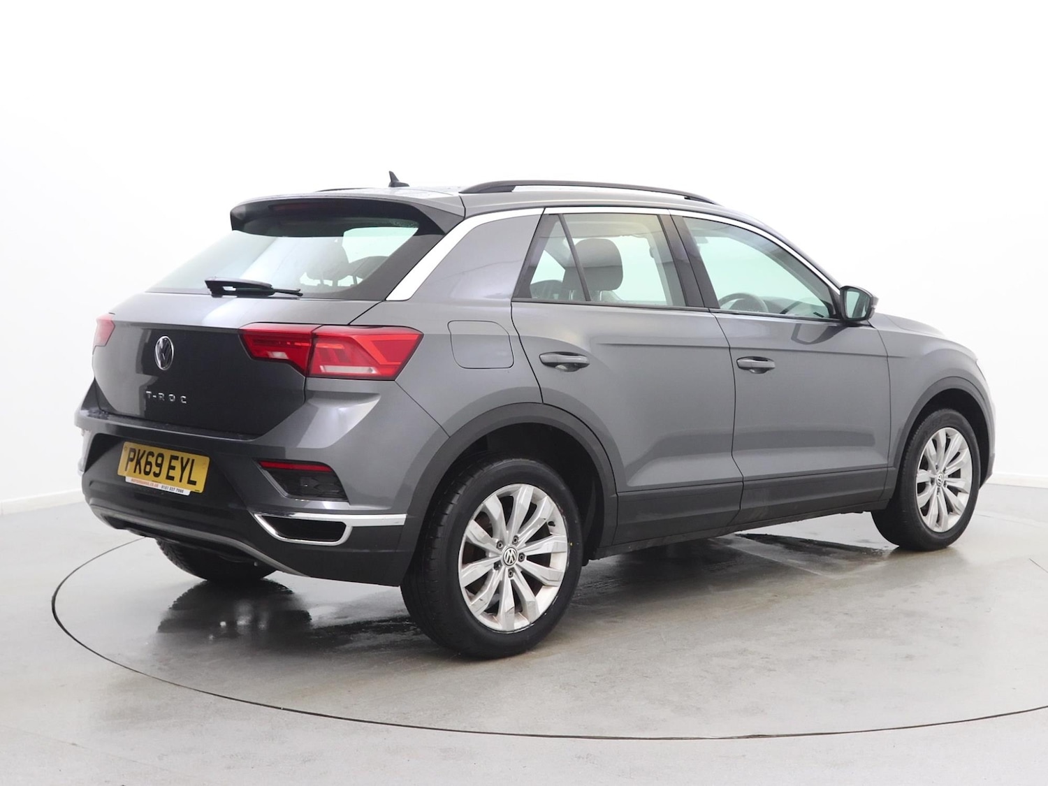 Used Volkswagen T-Roc 2020 for sale - 77398054: Photo 5