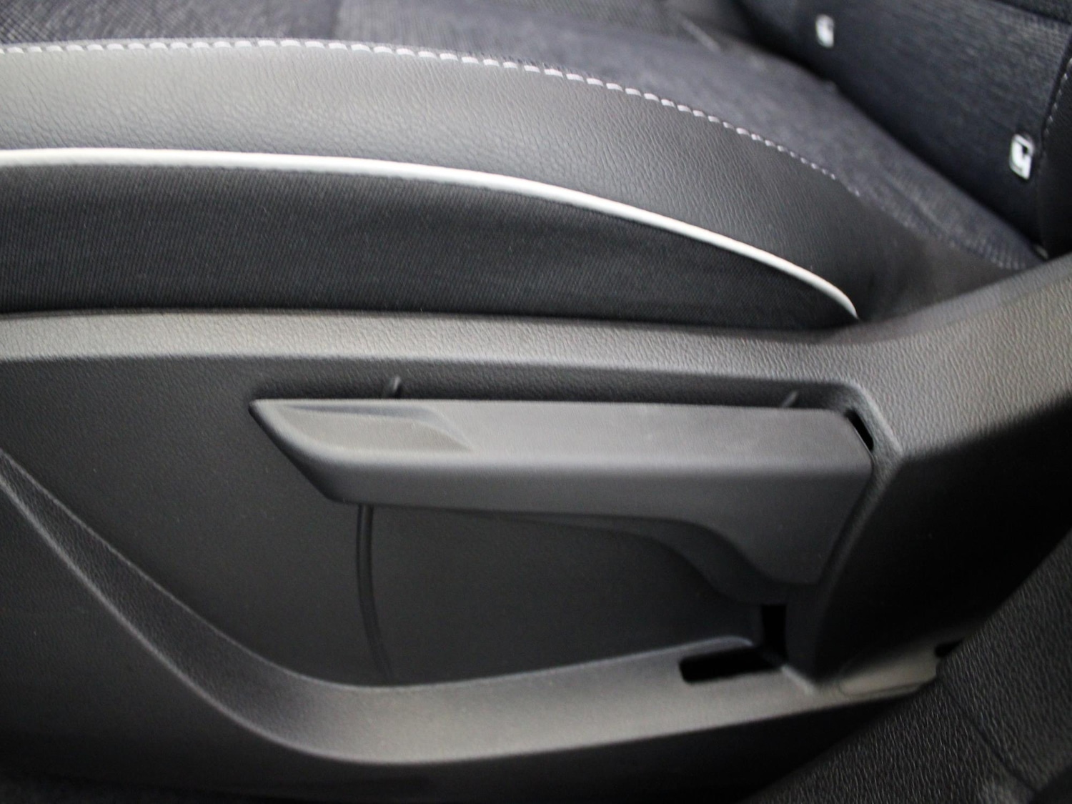 Used Renault Captur 2023 for sale - 76274695: Photo 12