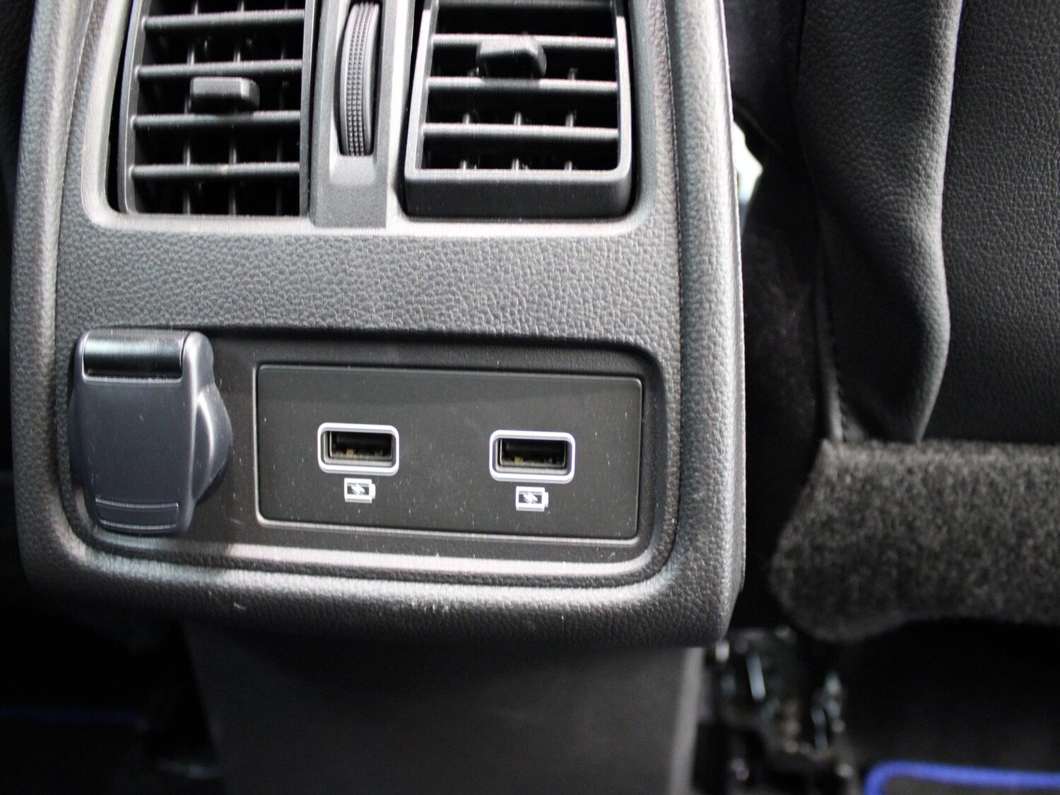 Used Renault Captur 2023 for sale - 76274695: Photo 15