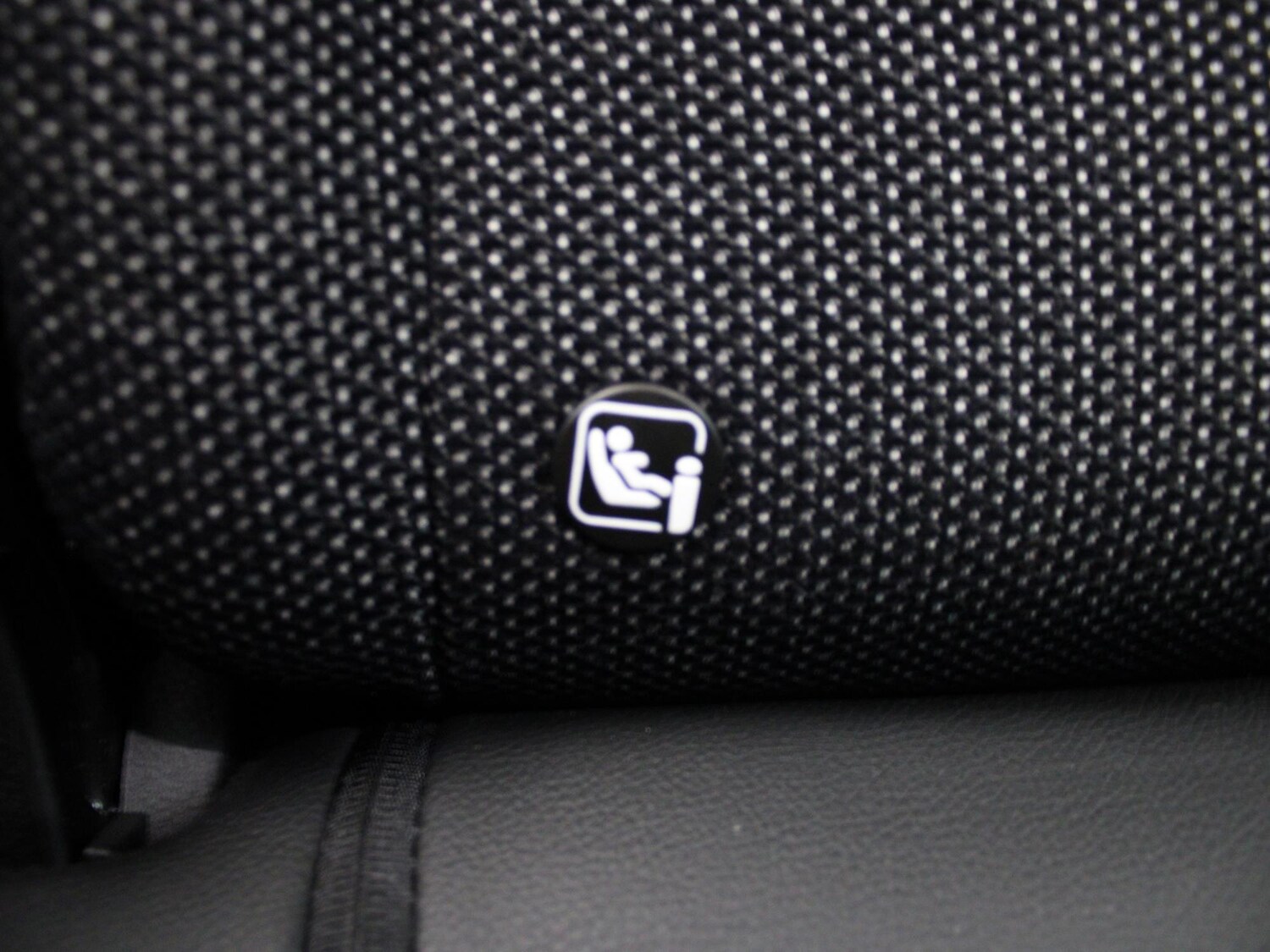 Used Renault Captur 2023 for sale - 76274695: Photo 16