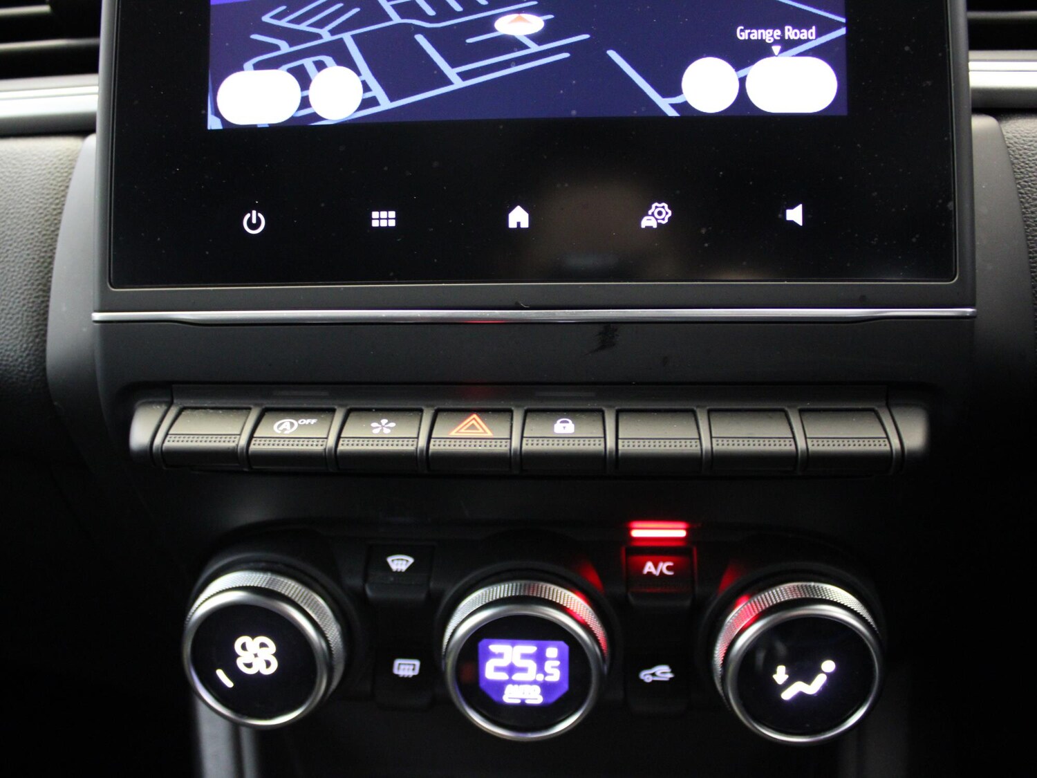 Used Renault Captur 2023 for sale - 76274695: Photo 30