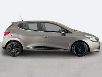 Used Renault Clio 2016 for sale - 78871803: Photo