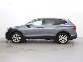 Used Volkswagen Tiguan Allspace 2023 for sale - 78122448: Photo