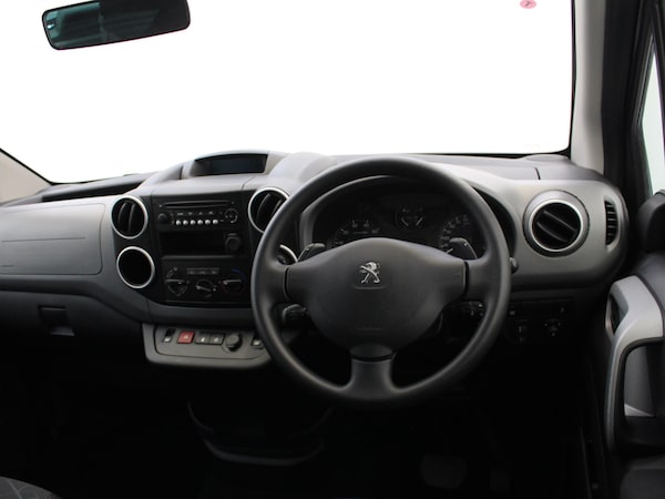 Used Peugeot Partner Tepee 2017 for sale - 75773973: Photo 14