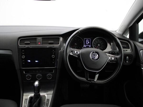 Used Volkswagen Golf 2017 for sale - 76077428: Photo 13