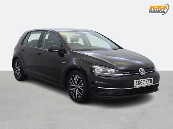 Used Volkswagen Golf 2017 for sale - 76077428: Photo 1