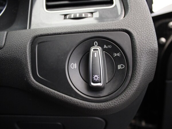 Used Volkswagen Golf 2017 for sale - 76077428: Photo 28