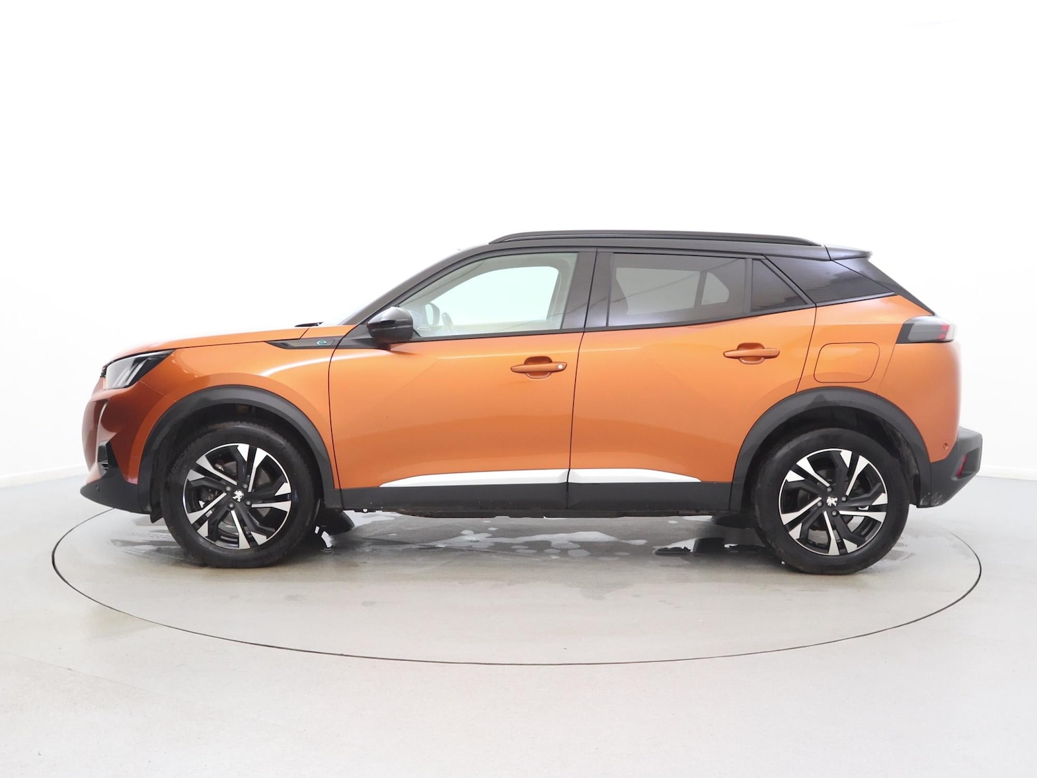 Used Peugeot 2008 2022 for sale - 77206650: Photo 4