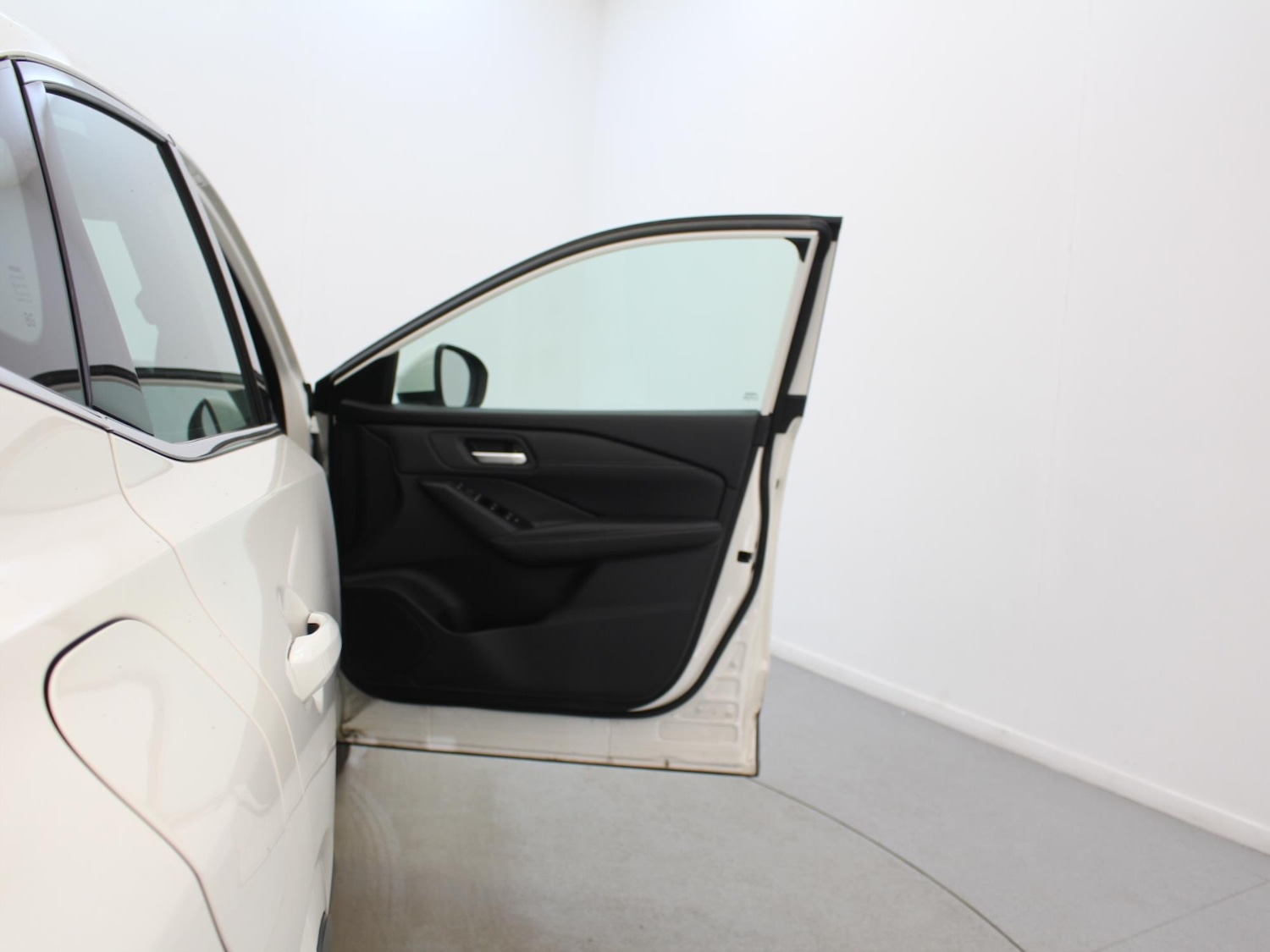 Used Nissan Qashqai 2023 for sale - 76442624: Photo 32