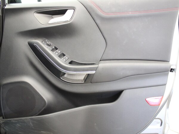 Used Ford Puma 2022 for sale - 75343945: Photo 28