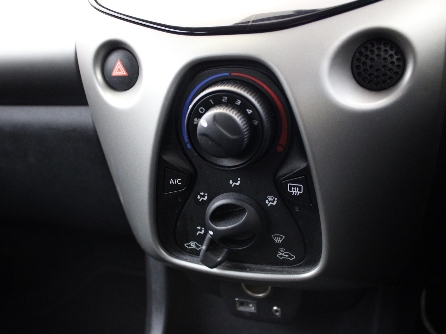 Used Citroen C1 2016 for sale - 76587976: Photo 19