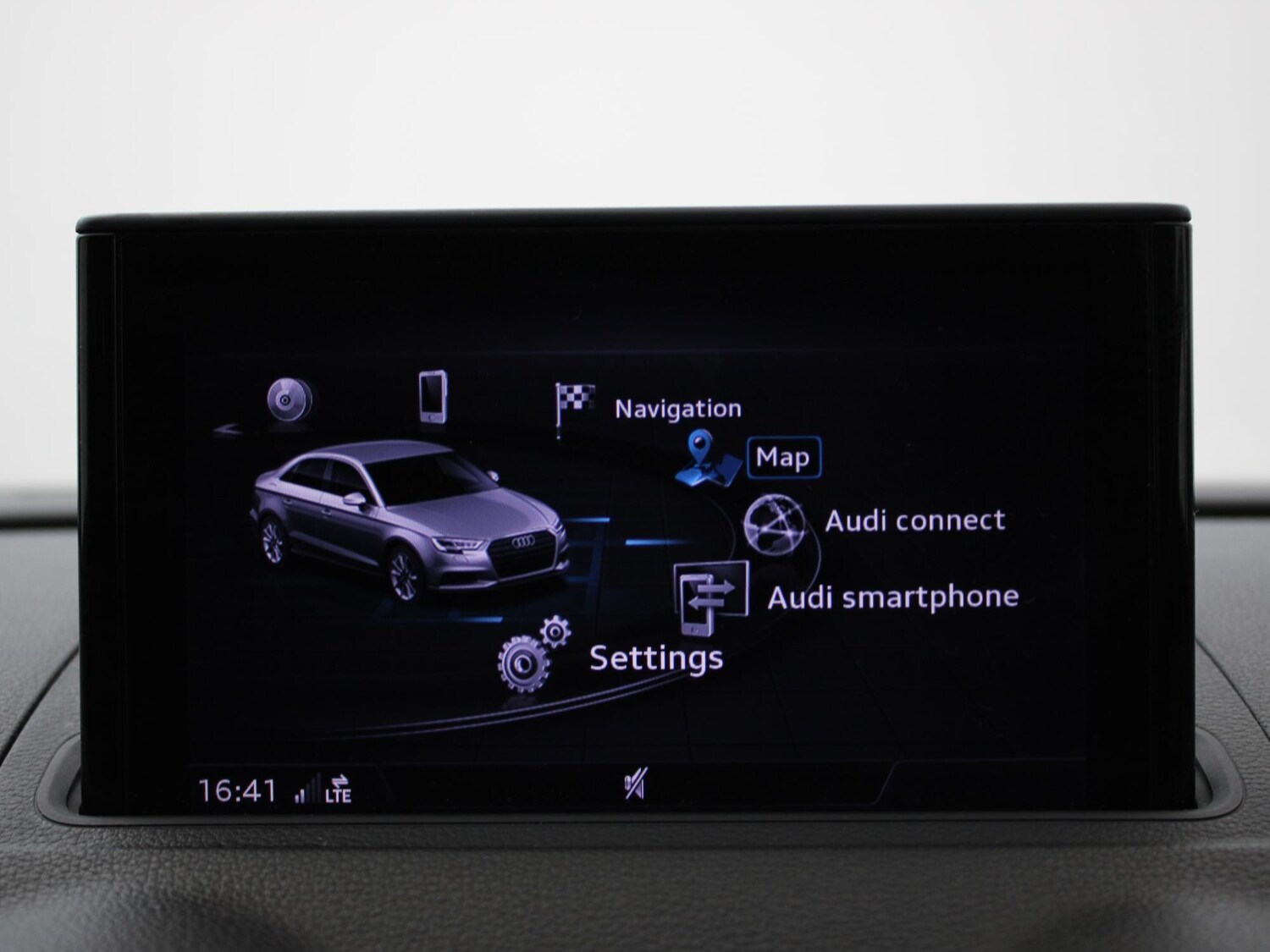 Used Audi A3 2017 for sale - 77996411: Photo 15