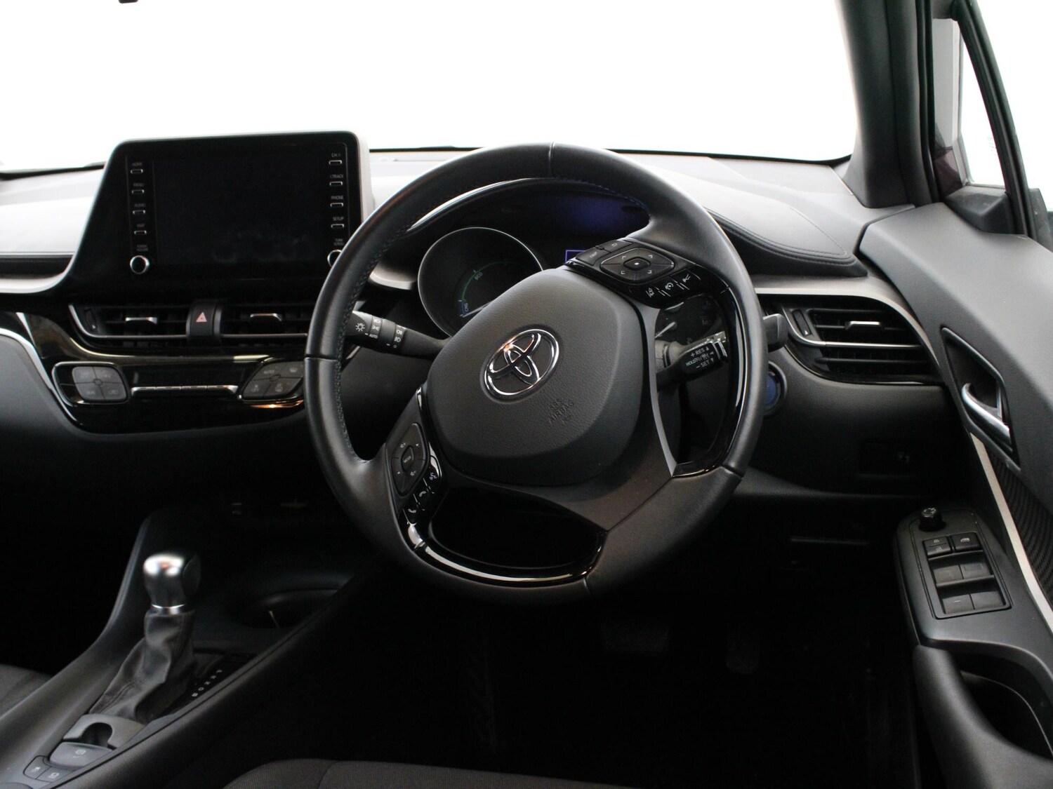 Used Toyota C-HR 2022 for sale - 76515846: Photo 12