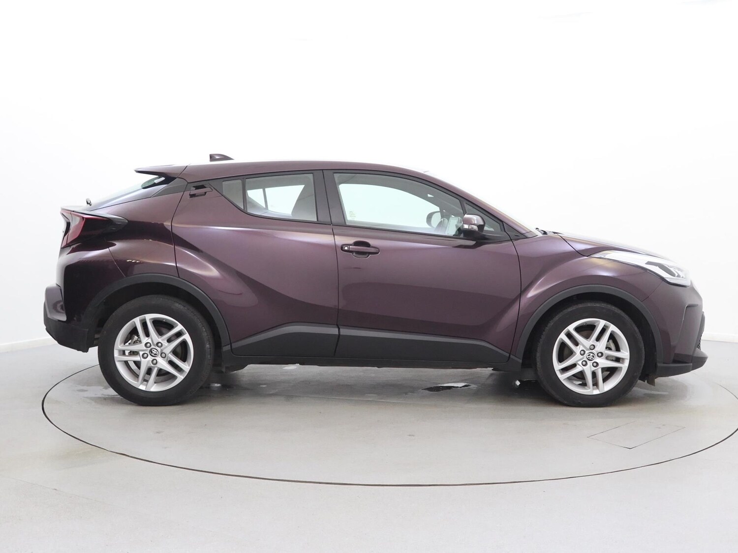 Used Toyota C-HR 2022 for sale - 76515846: Photo 8