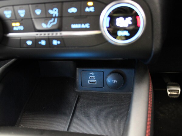 Used Ford Kuga 2022 for sale - 75592601: Photo 26