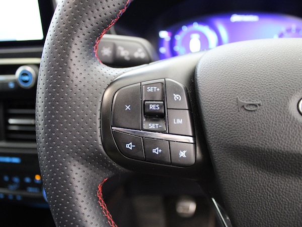 Used Ford Kuga 2022 for sale - 75592601: Photo 29