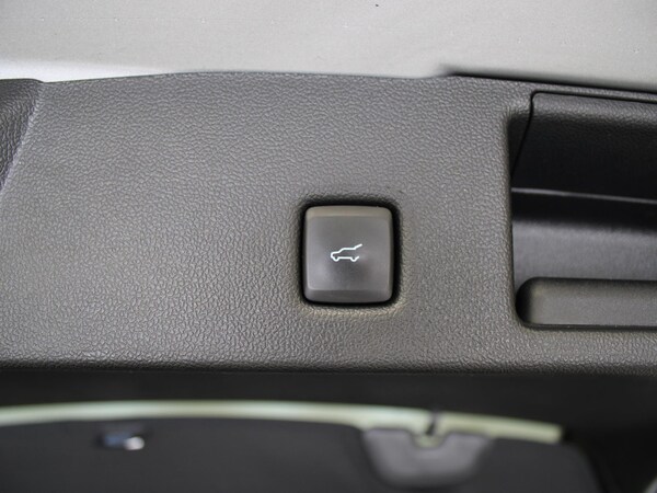 Used Ford Kuga 2022 for sale - 75592601: Photo 38