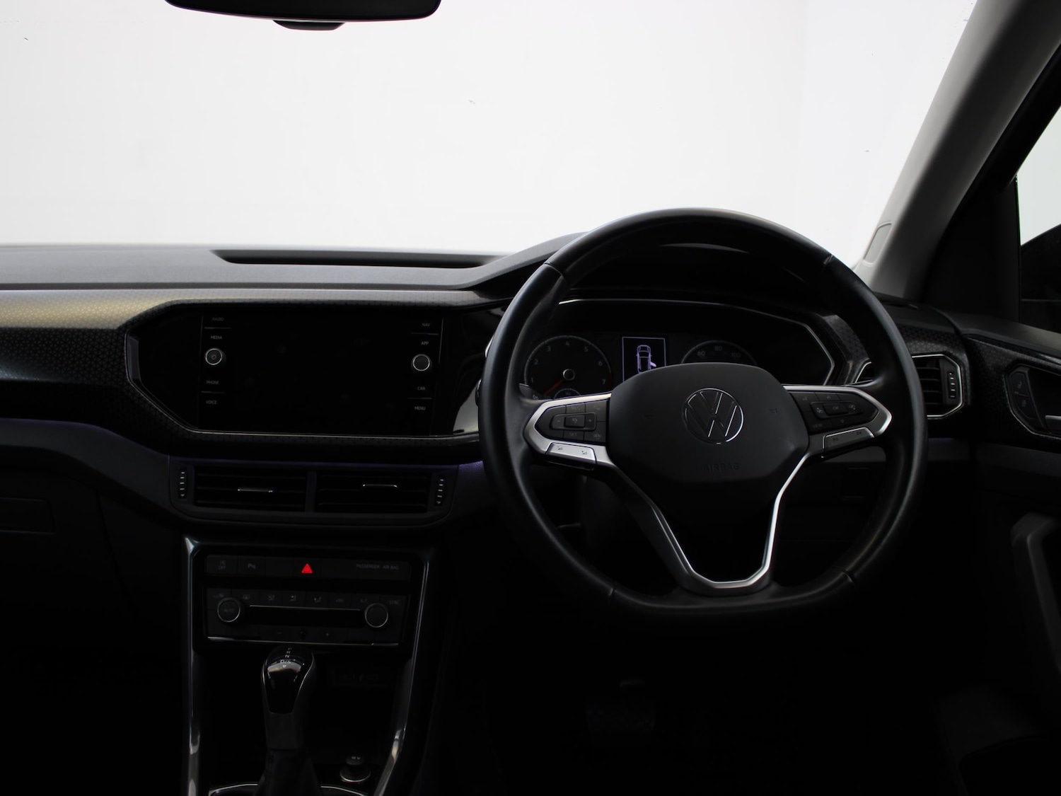 Used Volkswagen T-Cross 2021 for sale - 76916396: Photo 14