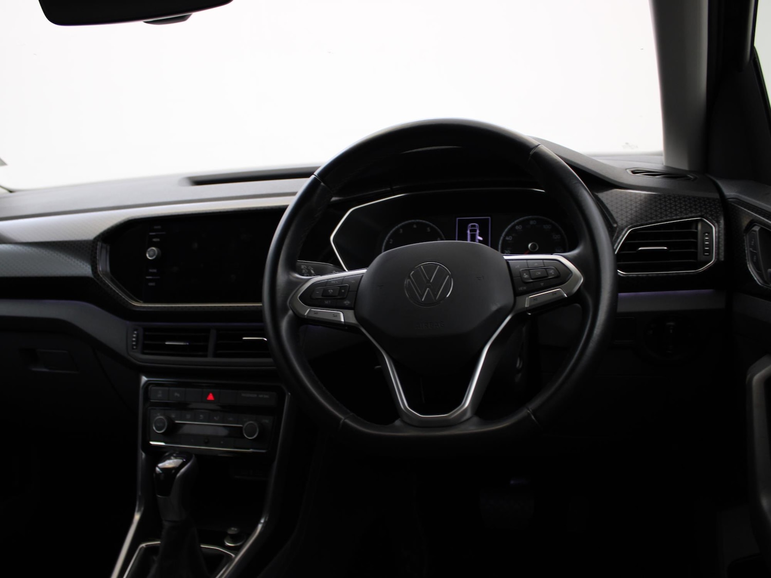 Used Volkswagen T-Cross 2021 for sale - 76916396: Photo 15