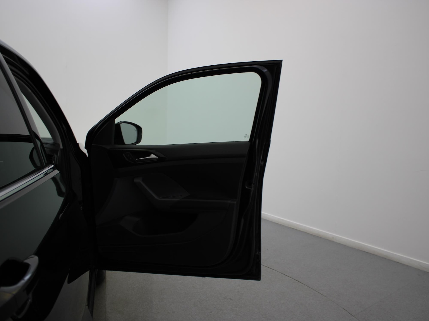 Used Volkswagen T-Cross 2021 for sale - 76916396: Photo 36