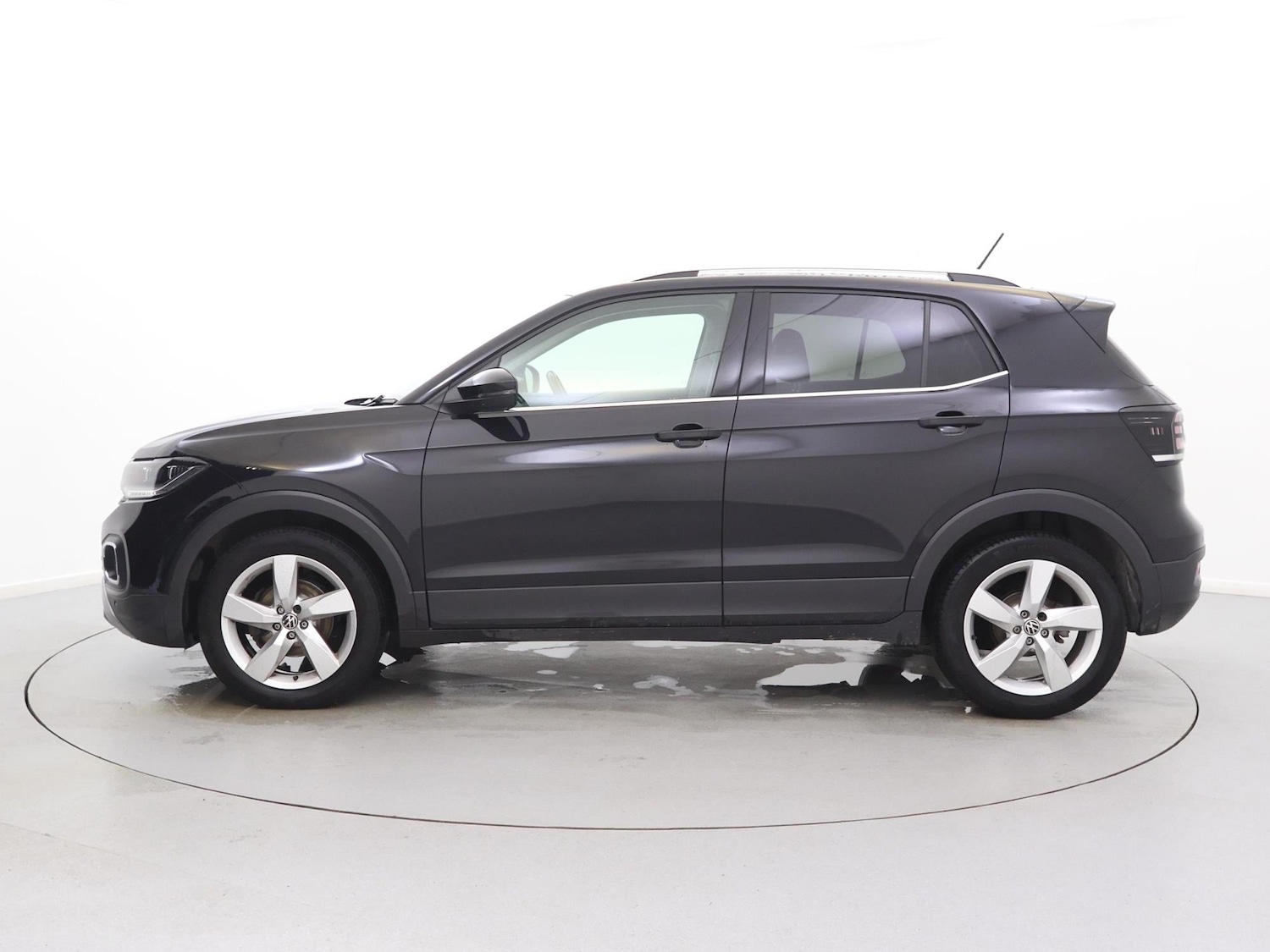 Used Volkswagen T-Cross 2021 for sale - 76916396: Photo 4