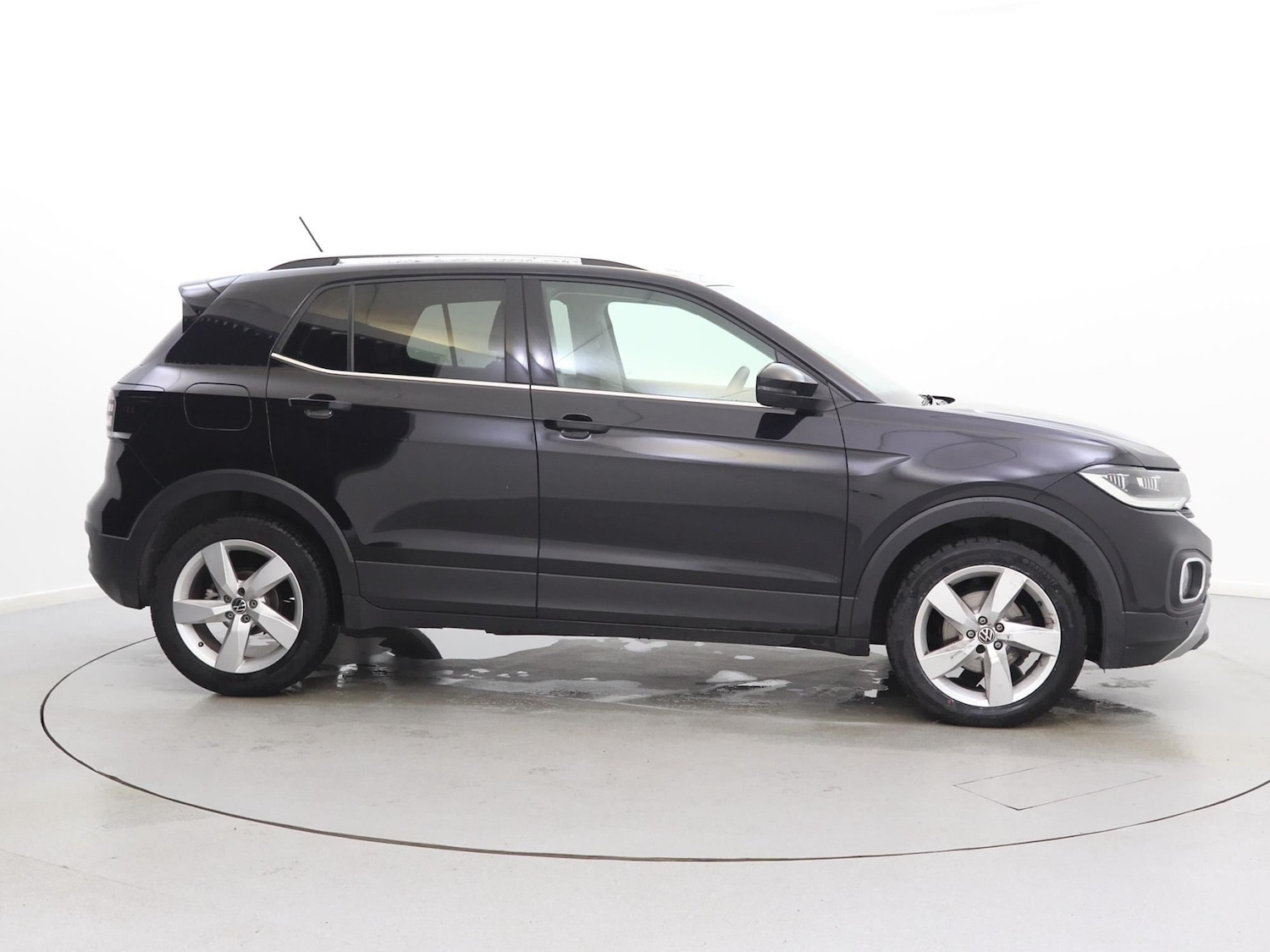 Used Volkswagen T-Cross 2021 for sale - 76916396: Photo 8