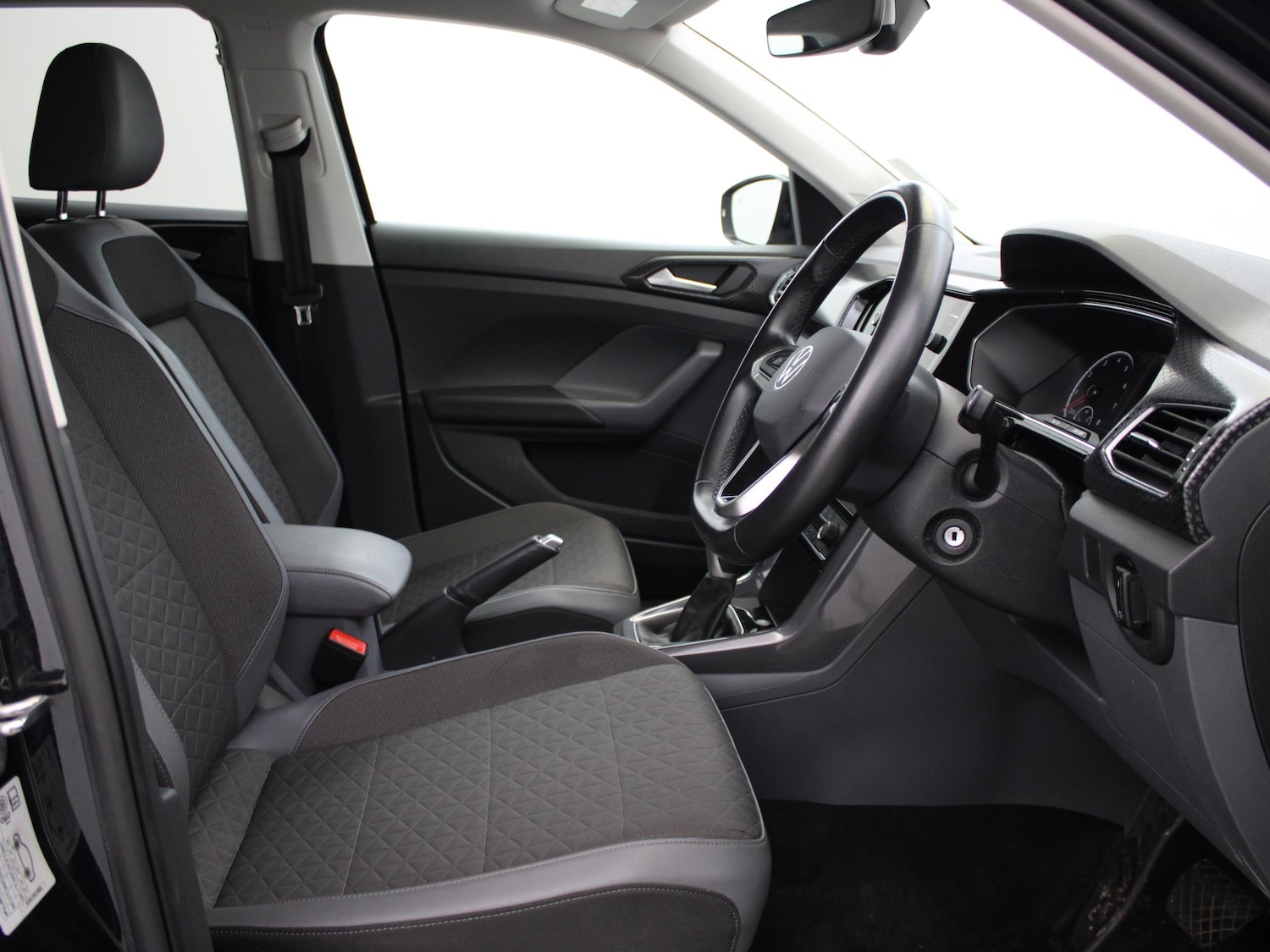 Used Volkswagen T-Cross 2021 for sale - 76916396: Photo 9