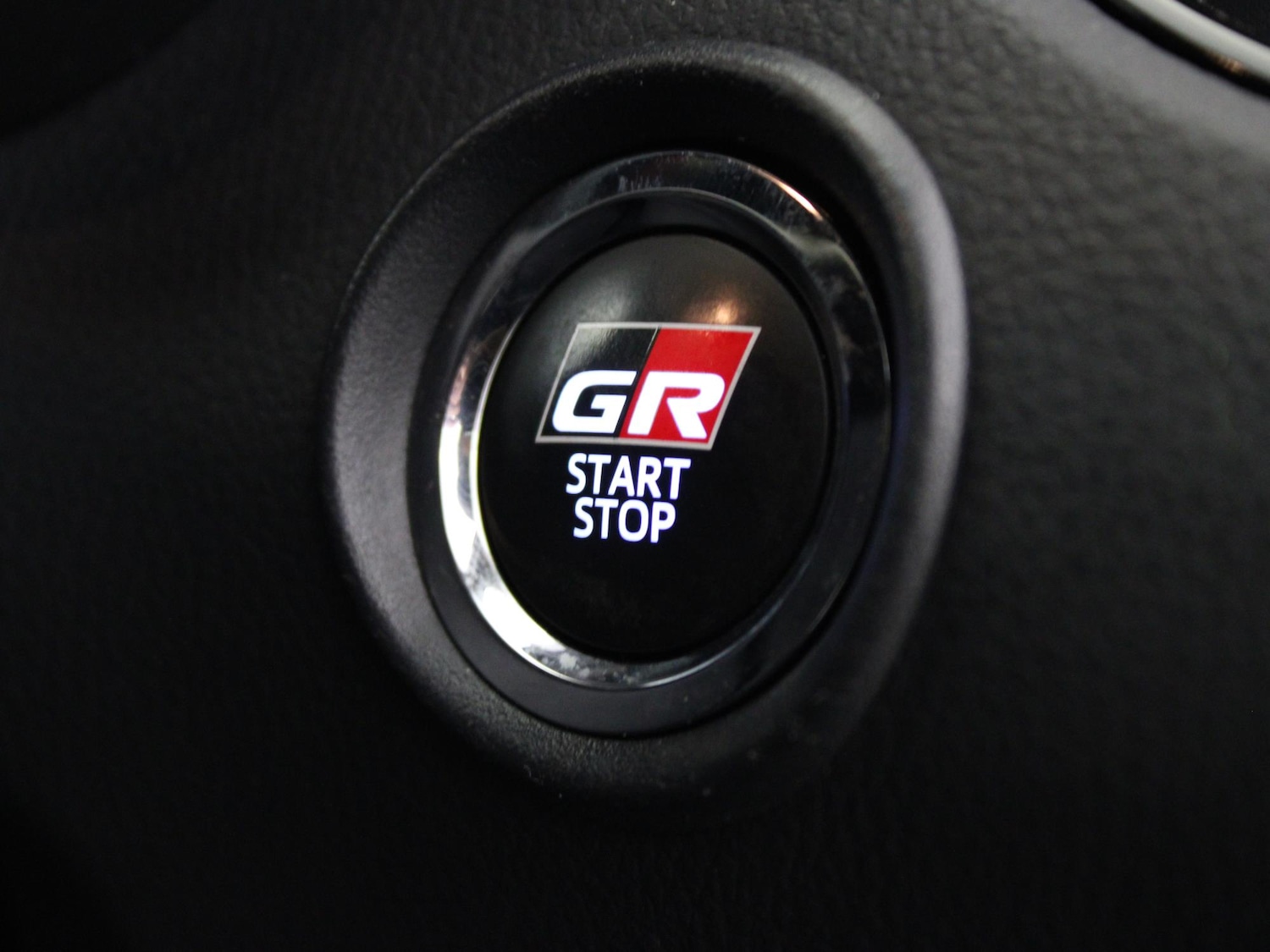 Used Toyota C-HR 2022 for sale - 77076845: Photo 25