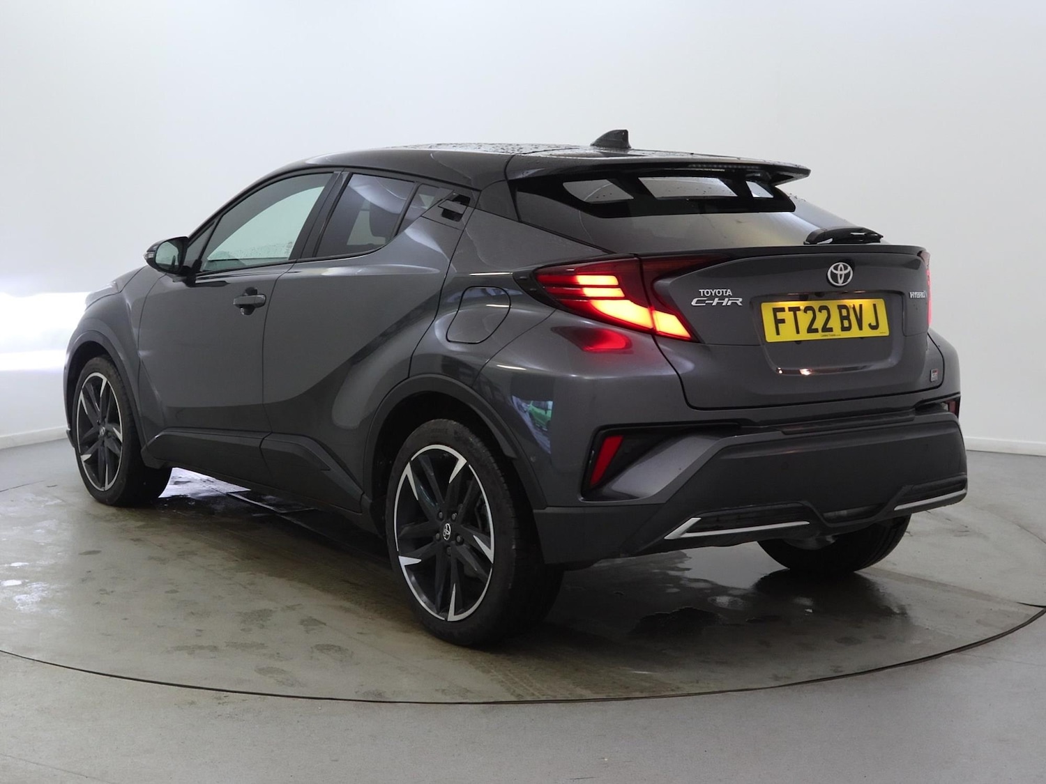 Used Toyota C-HR 2022 for sale - 77076845: Photo 7