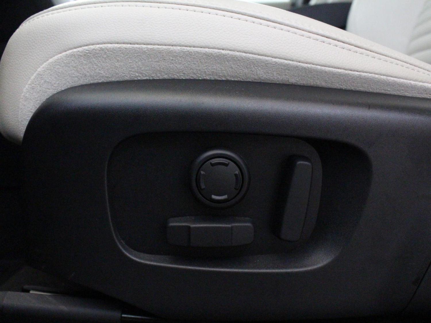 Used Hyundai i800 2019 for sale - 76968149: Photo 12