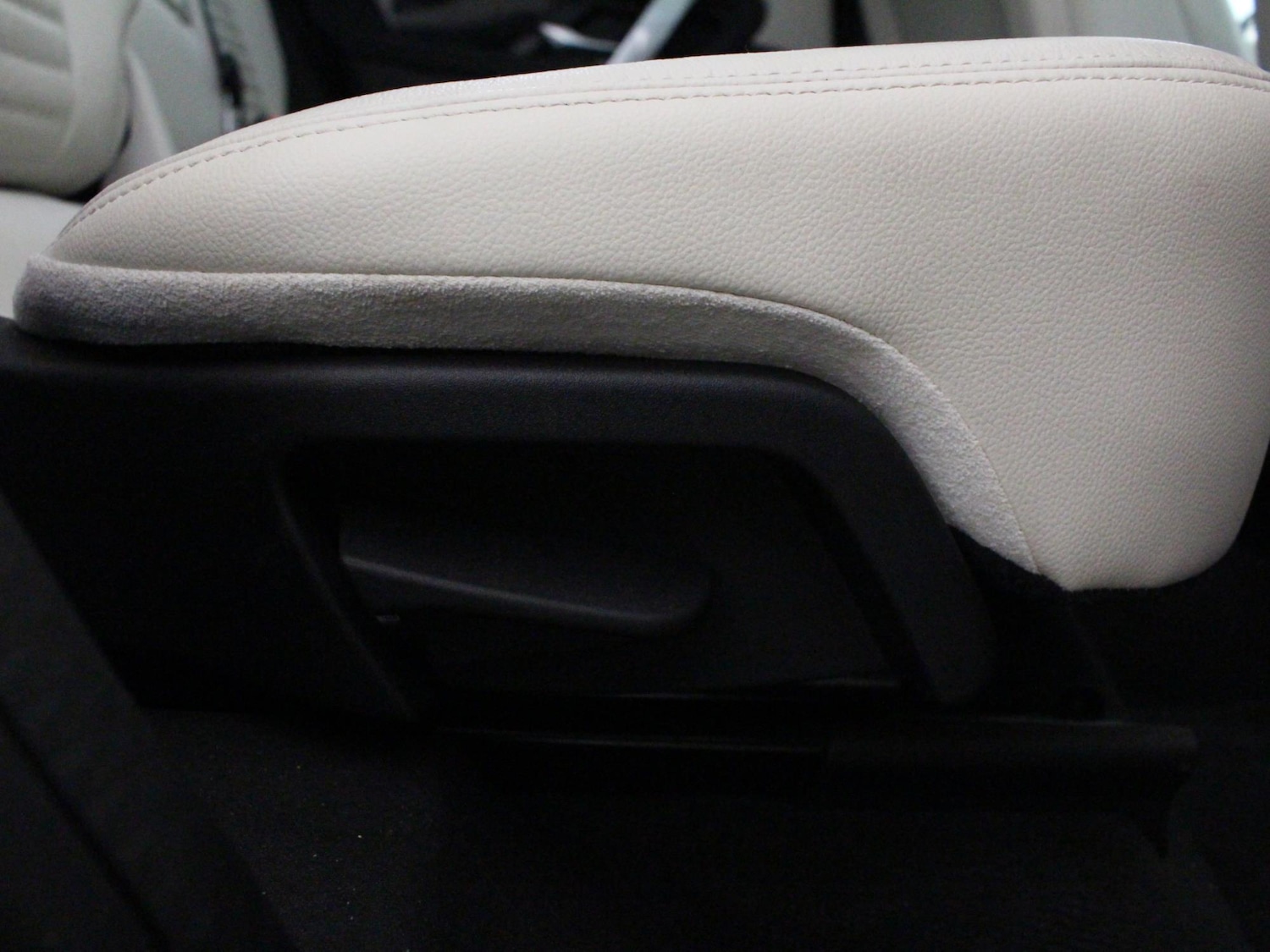 Used Hyundai i800 2019 for sale - 76968149: Photo 15