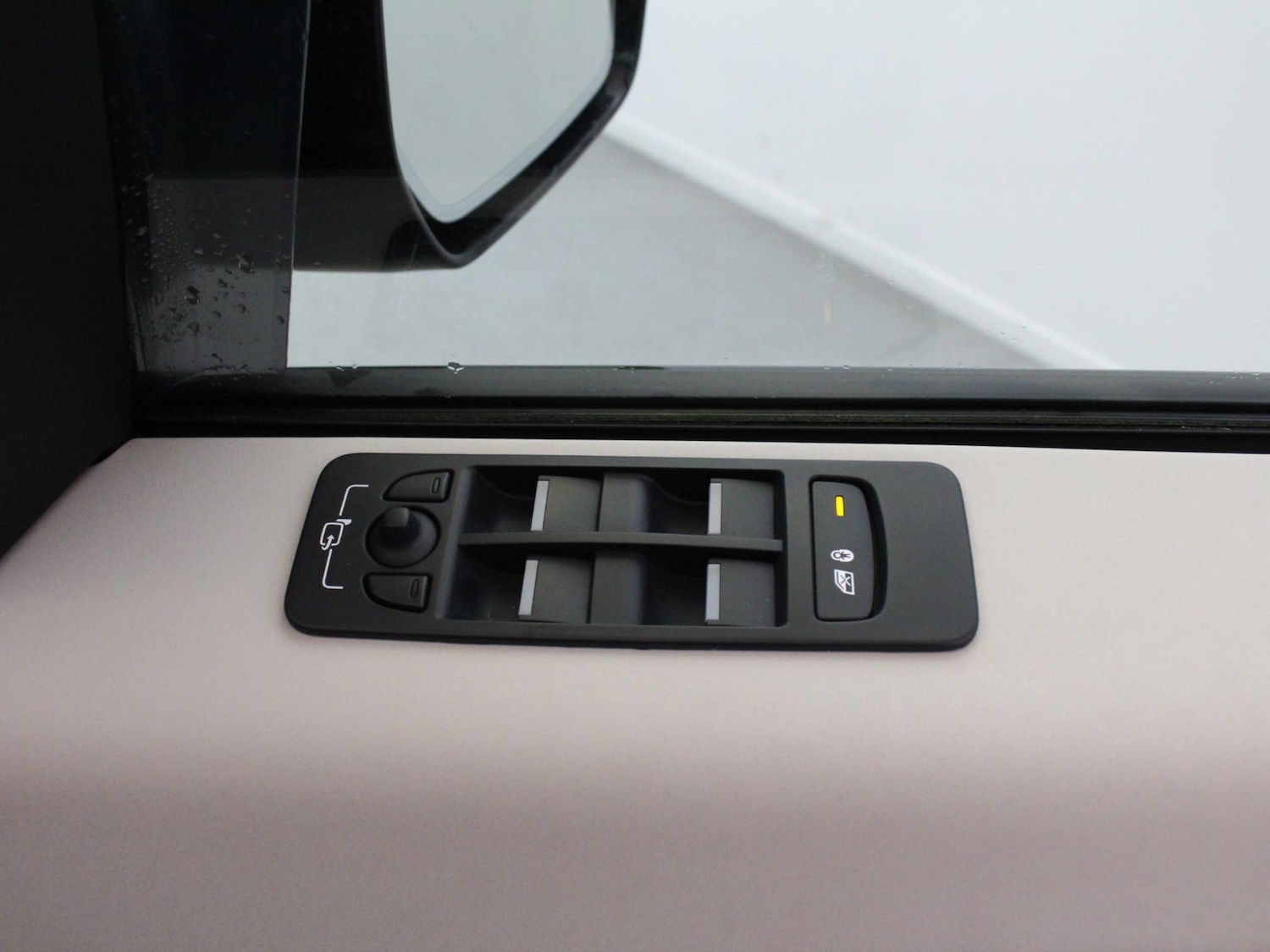 Used Hyundai i800 2019 for sale - 76968149: Photo 44